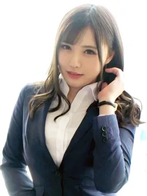水月りつ